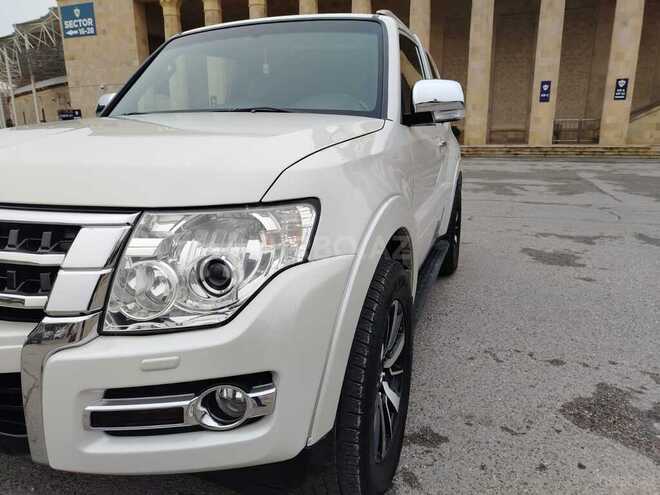 Mitsubishi Pajero 2007, 179,000 km - 3.0 l - Bakı