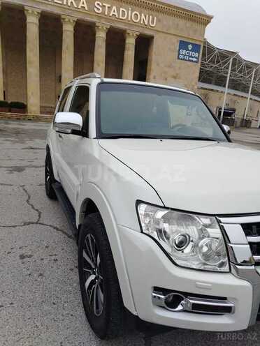 Mitsubishi Pajero 2007, 179,000 km - 3.0 l - Bakı