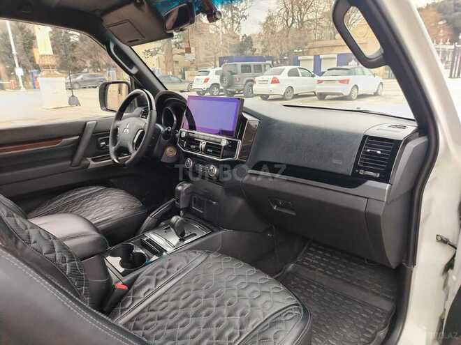 Mitsubishi Pajero 2007, 179,000 km - 3.0 l - Bakı