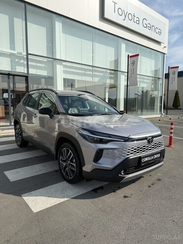 Toyota Corolla Cross-2