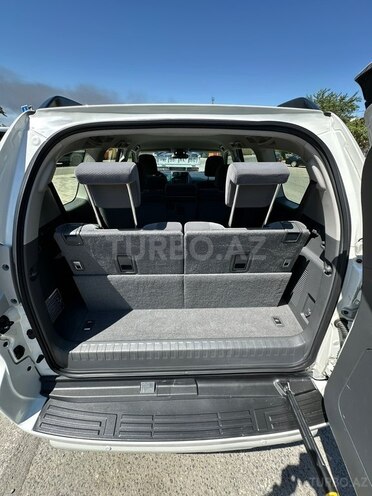 Toyota Land Cruiser Prado-10