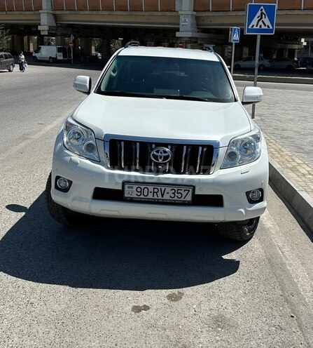 Toyota Land Cruiser Prado-3