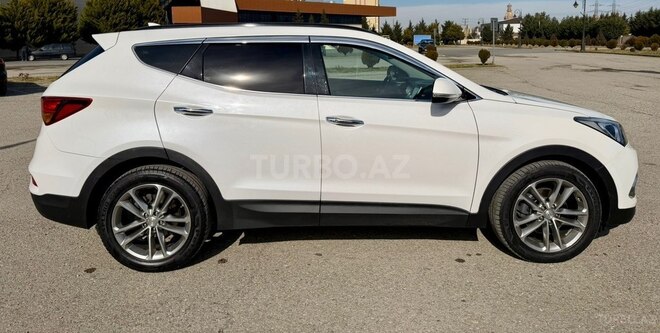 Hyundai Santa Fe 2015, 218,800 km - 2.0 l - Xudat