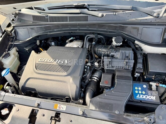 Hyundai Santa Fe 2015, 218,800 km - 2.0 l - Xudat