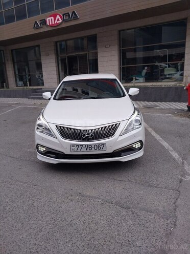 Hyundai Grandeur-1