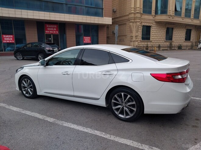 Hyundai Grandeur-6