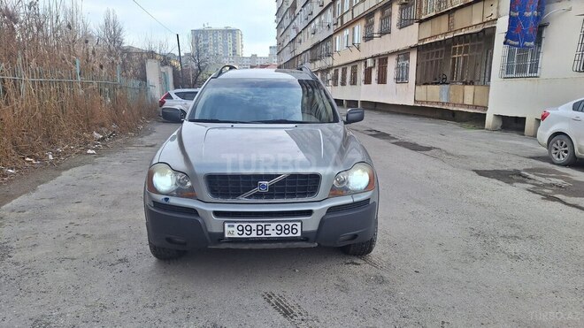 Volvo XC90-1