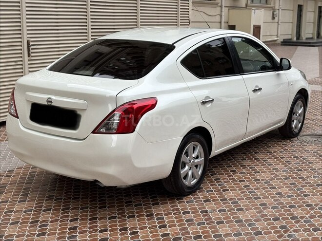 Nissan Sunny 2013, 189,000 km - 1.5 л - Bakı