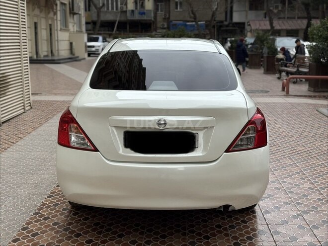 Nissan Sunny 2013, 189,000 km - 1.5 л - Bakı