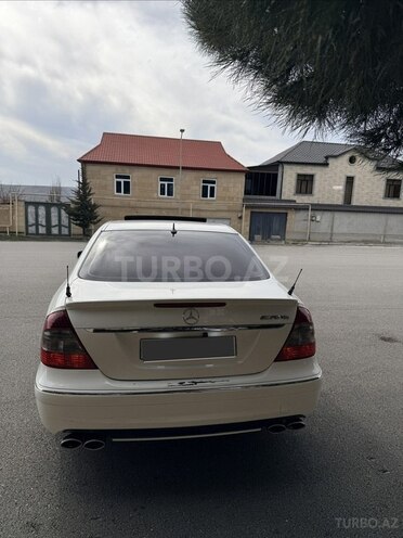 Mercedes E 320 2004, 269,000 km - 3.2 л - Şamaxı
