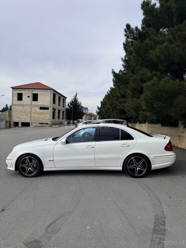 Mercedes E 320 2004, 269,000 km - 3.2 л - Şamaxı