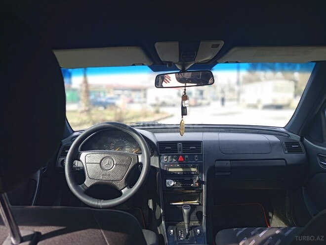Mercedes C 180 1999, 380,000 km - 1.8 l - Şirvan