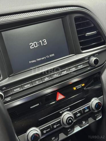 Hyundai Elantra 2019, 115,873 km - 2.0 л - Bakı