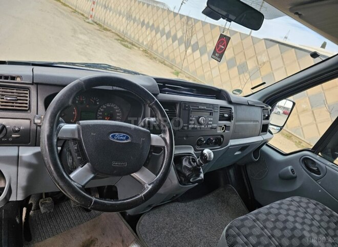 Ford Transit 2009, 260,000 km - 2.2 л - Bakı