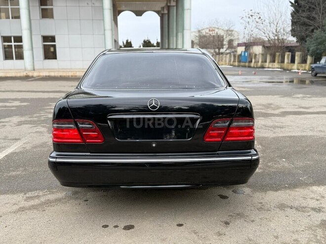 Mercedes E 270 2000, 394,000 km - 2.7 l - Bakı