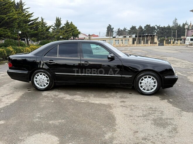 Mercedes E 270 2000, 394,000 km - 2.7 l - Bakı