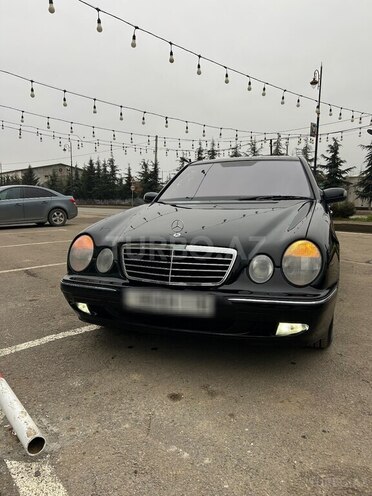 Mercedes E 270 2000, 394,000 km - 2.7 l - Bakı