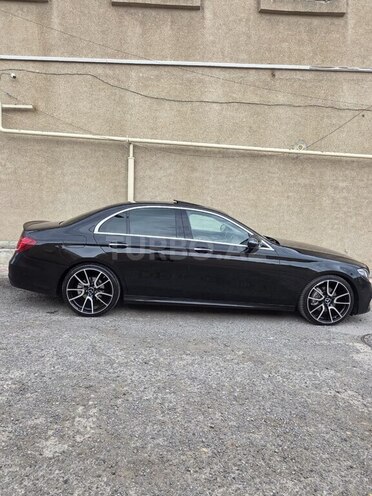 Mercedes E 200 d 2017, 204,000 km - 2.0 l - Bakı