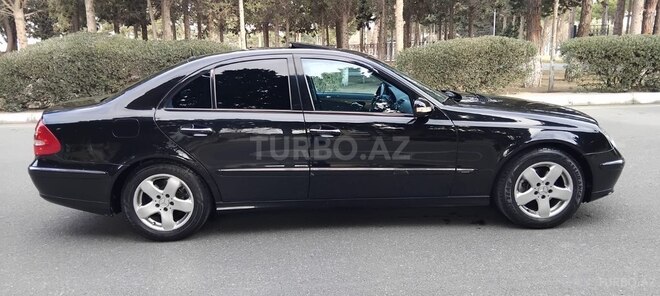 Mercedes E 220 2006, 247,548 km - 2.2 l - Bakı