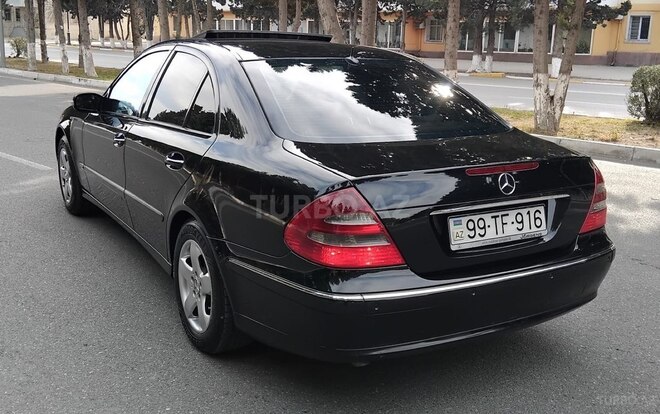 Mercedes E 220 2006, 247,548 km - 2.2 l - Bakı