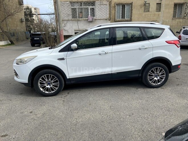 Ford Kuga-4