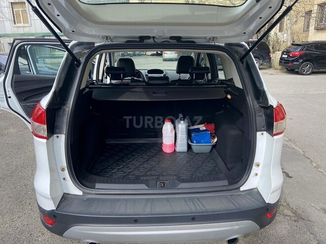 Ford Kuga-5