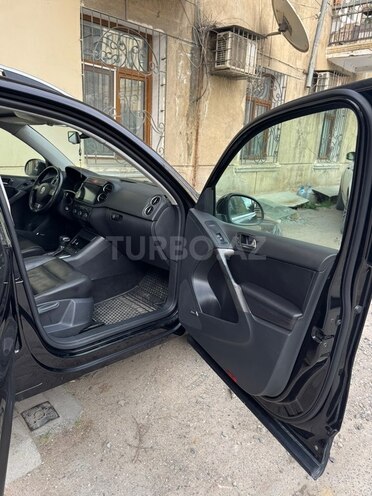 Volkswagen Tiguan 2010, 193,458 km - 2.0 л - Bakı