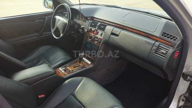 Mercedes E 320 2000, 385,000 km - 3.2 l - Şirvan