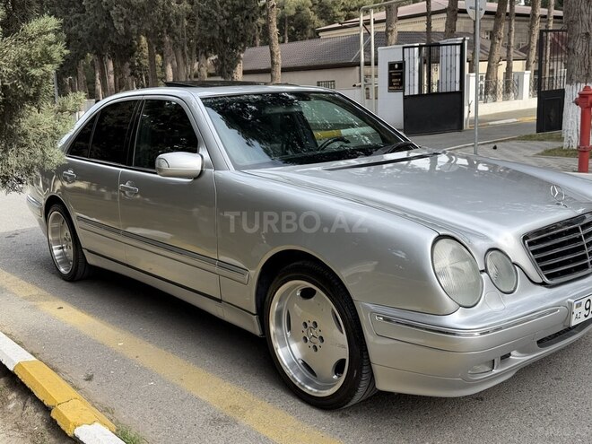 Mercedes E 240 2000, 359,000 km - 2.4 l - Xırdalan