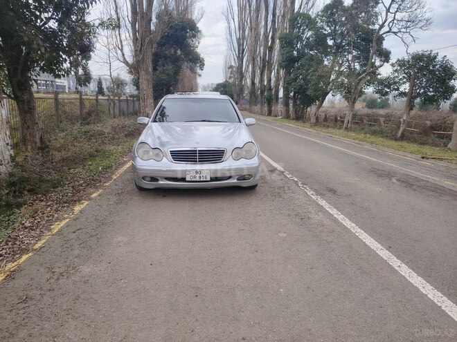 Mercedes C 240 2001, 388,564 km - 2.6 л - Lənkəran