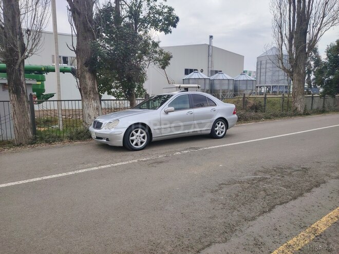 Mercedes C 240 2001, 388,564 km - 2.6 л - Lənkəran