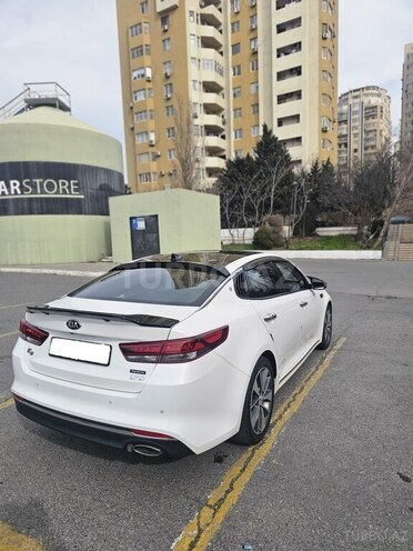 Kia K5-6