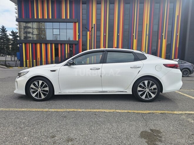 Kia K5-7