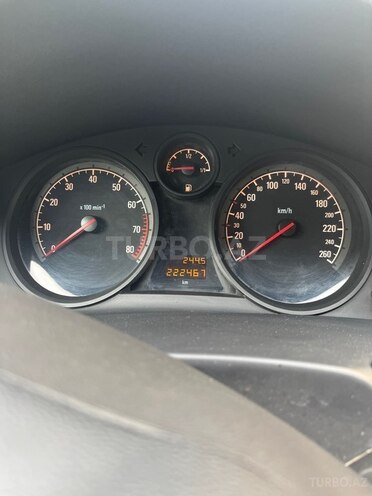 Opel Astra-11