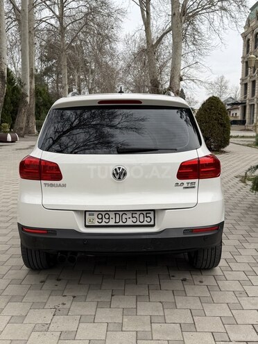 Volkswagen Tiguan-4