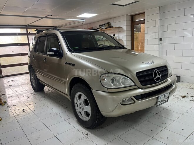 Mercedes ML 320 2001, 331,060 km - 3.2 л - Quba