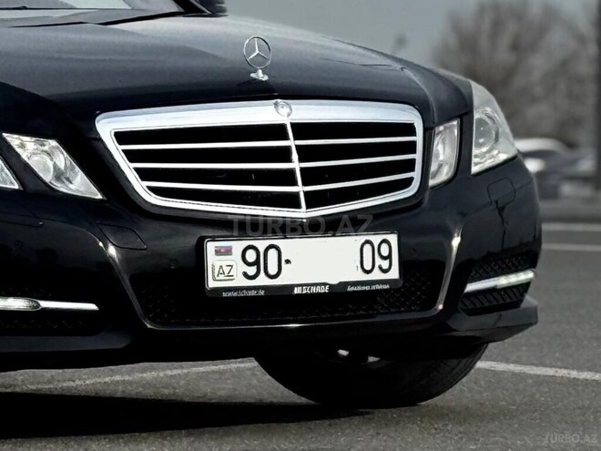 Mercedes E 200-8