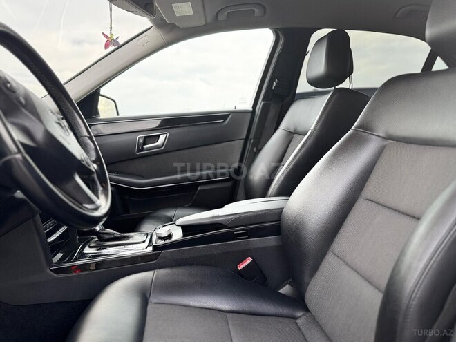 Mercedes E 200-12