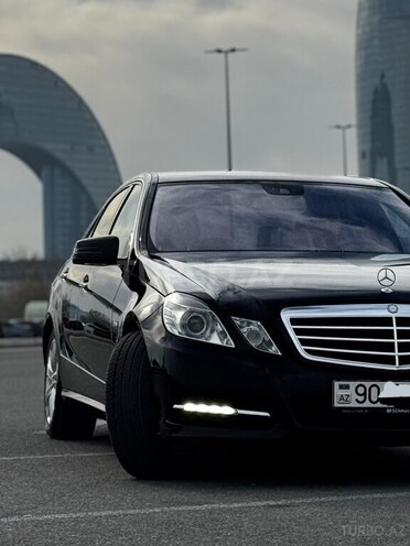 Mercedes E 200-7