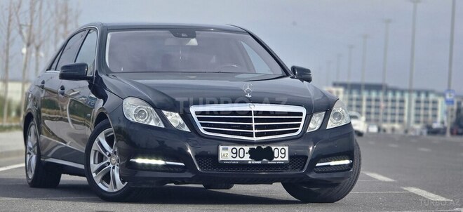 Mercedes E 200-10
