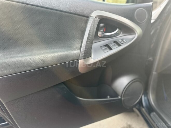 Toyota RAV4 2011, 208,600 km - 2.0 l - Bakı