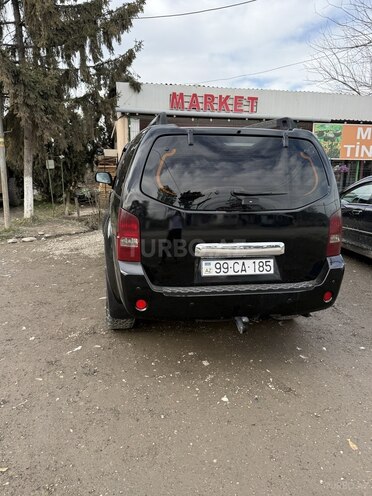 Nissan Pathfinder 2006, 500,580 km - 2.5 l - Quba