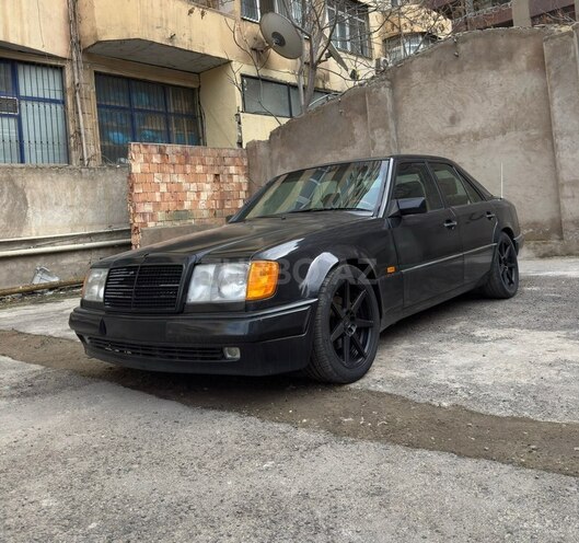 Mercedes 220 E 1995, 85,000 km - 2.2 l - Bakı