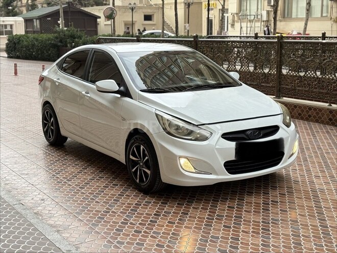 Hyundai Accent 2011, 190,000 km - 1.6 l - Bakı