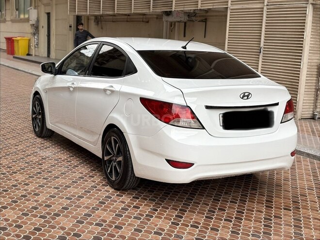 Hyundai Accent 2011, 190,000 km - 1.6 l - Bakı