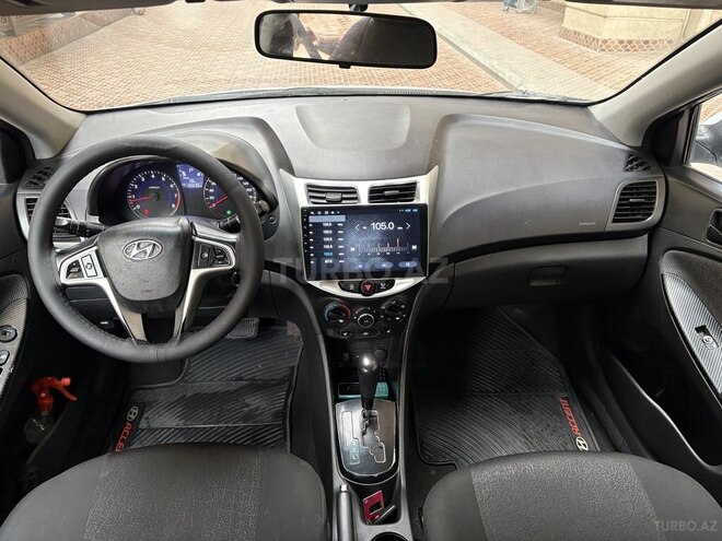 Hyundai Accent 2011, 190,000 km - 1.6 l - Bakı