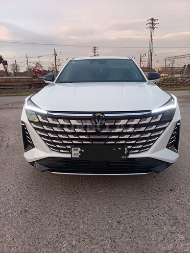 Changan  2025, 1,100 km - 1.5 л - Bakı