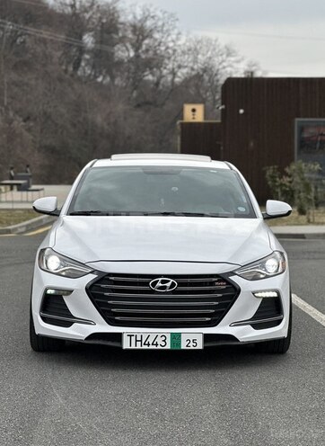 Hyundai Elantra 2018, 105,000 km - 1.6 л - Zaqatala