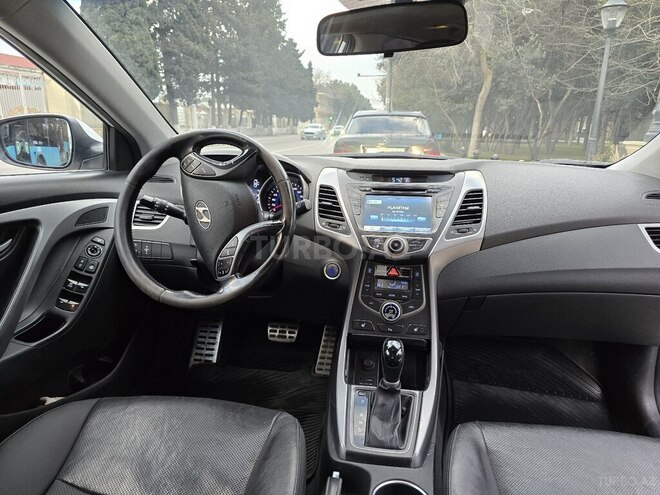 Hyundai Elantra 2014, 141,970 km - 1.8 l - Bakı