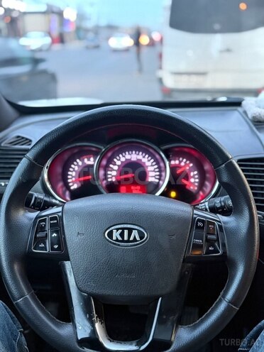 Kia Sorento 2011, 290,000 km - 2.2 l - Bakı